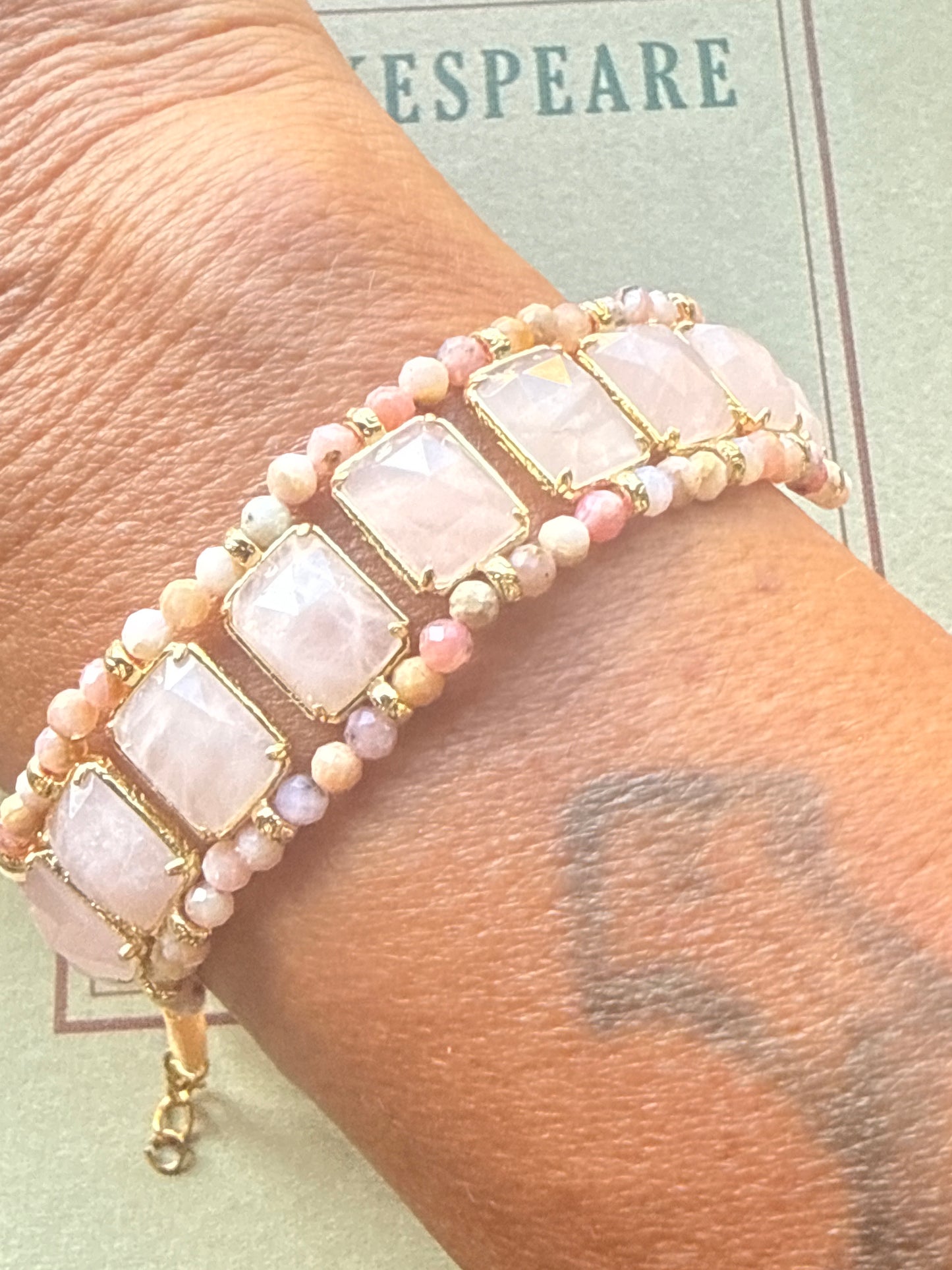 Bracciale in Quarzo Rosa