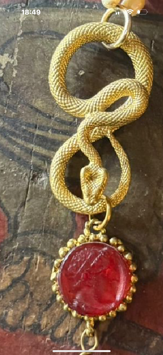 Collana Perle e Serpente